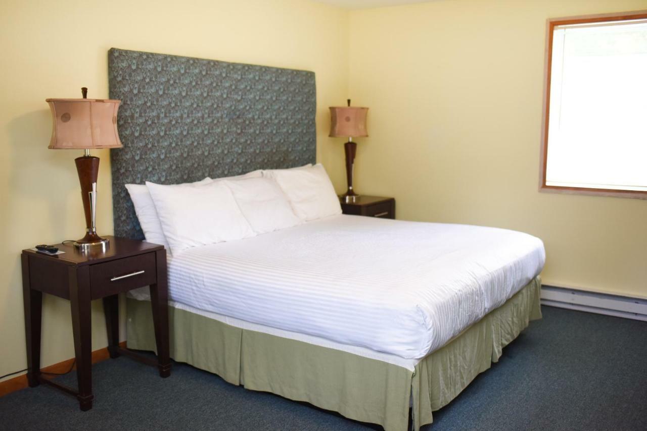 Chestnut Grove Family Resort Mount Pocono Exterior foto