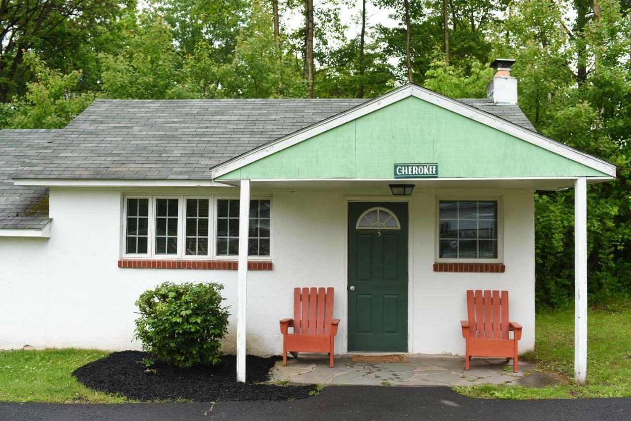 Chestnut Grove Family Resort Mount Pocono Exterior foto